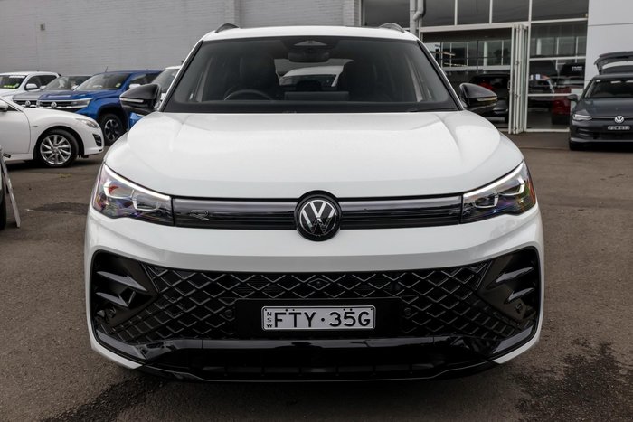 2025 Volkswagen Tiguan 195TSI R-Line