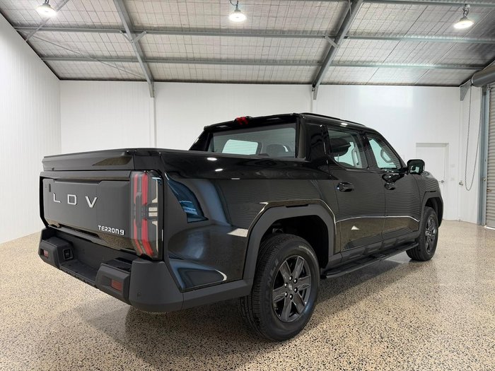 2025 LDV Terron 9 Evolve
