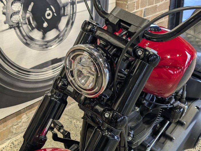 2022 Harley-Davidson Street Bob 114 (FXBBS) Softail Red
