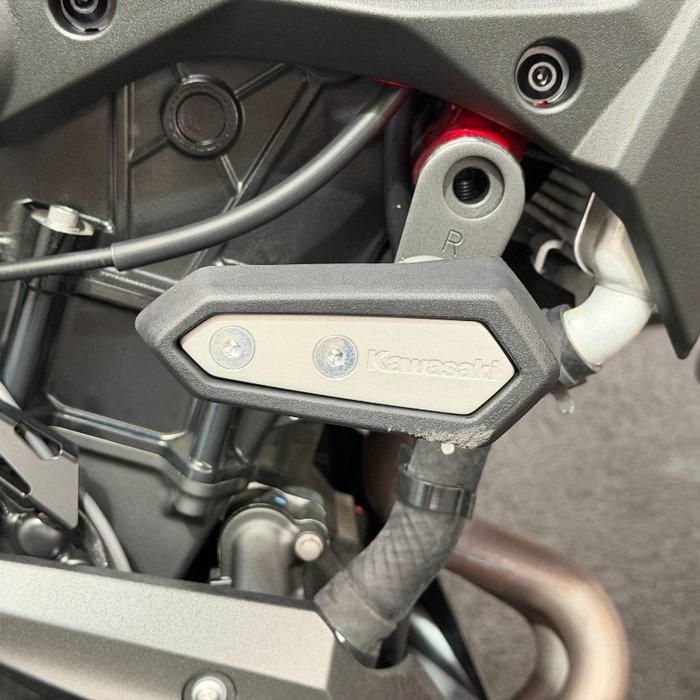 2025 Kawasaki Z500 Black