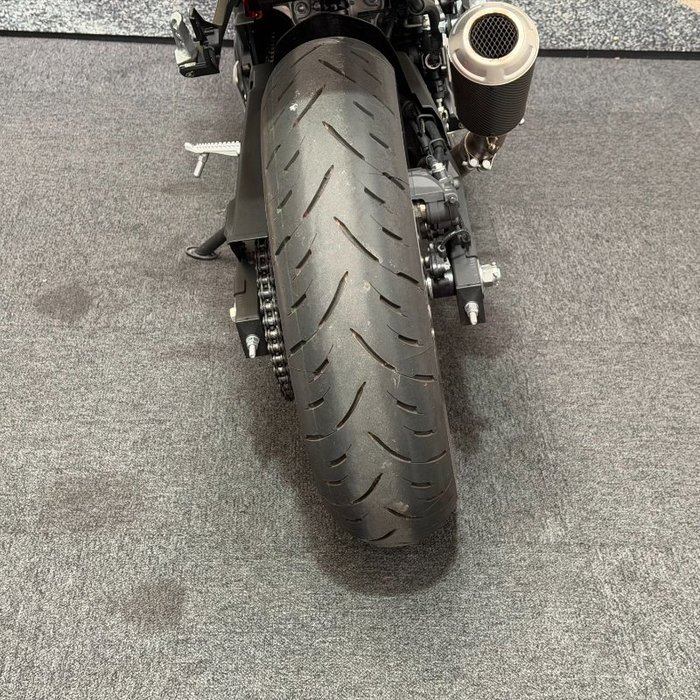 2025 Kawasaki Z500 Black