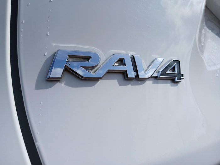 2023 Toyota RAV4 GX