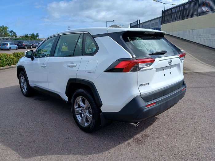 2023 Toyota RAV4 GX