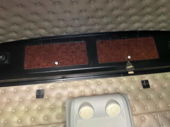 2012 Kenworth T909 T909