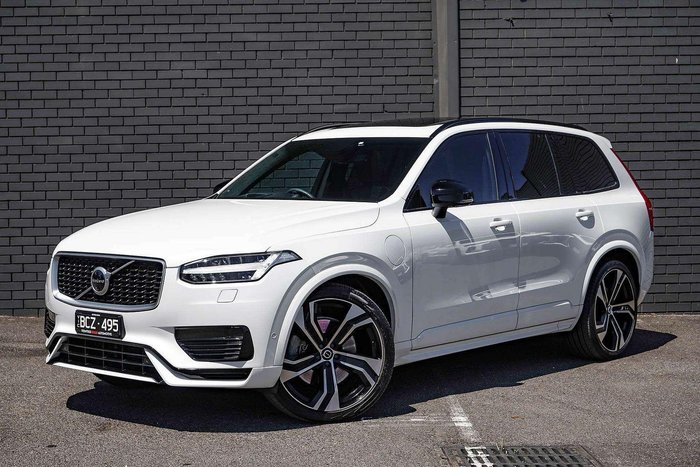 2019 Volvo XC90 T8 R-Design