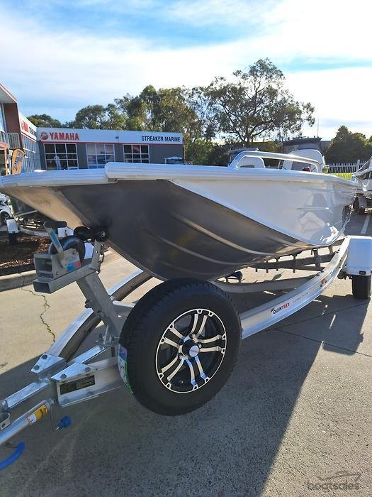 2026 QUINTREX F420 Explorer Trophy