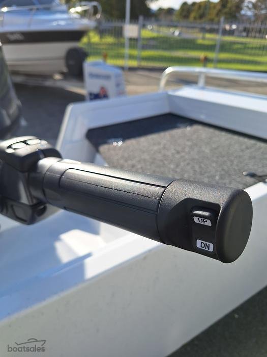 2026 QUINTREX F420 Explorer Trophy