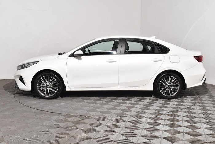 2024 Kia Cerato Sport+