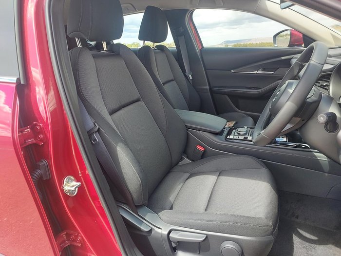 2025 Mazda CX-30 G20 Evolve