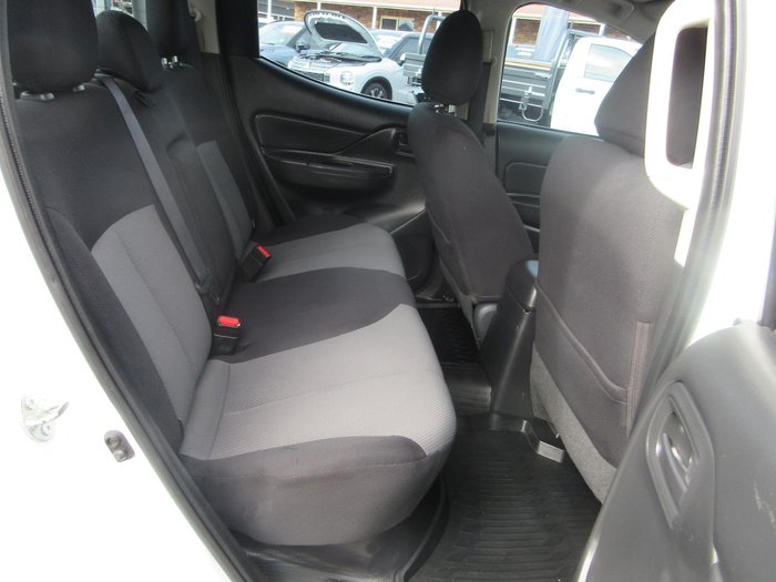 2019 Mitsubishi Triton GLX