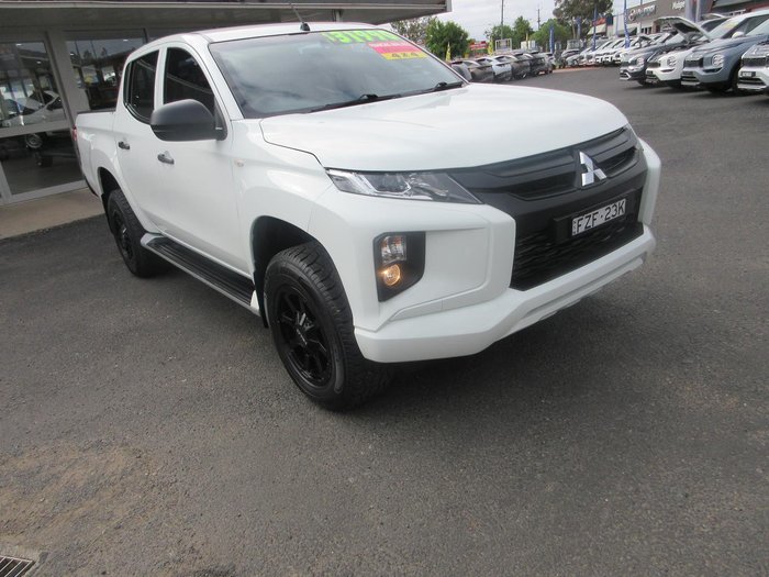 2019 Mitsubishi Triton GLX