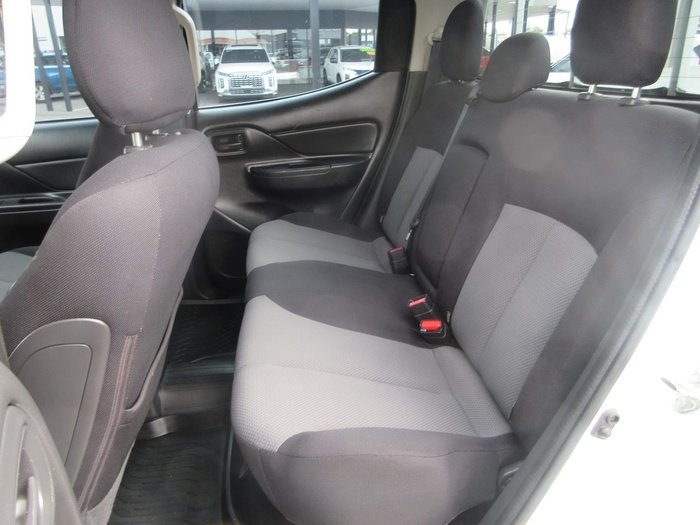 2019 Mitsubishi Triton GLX