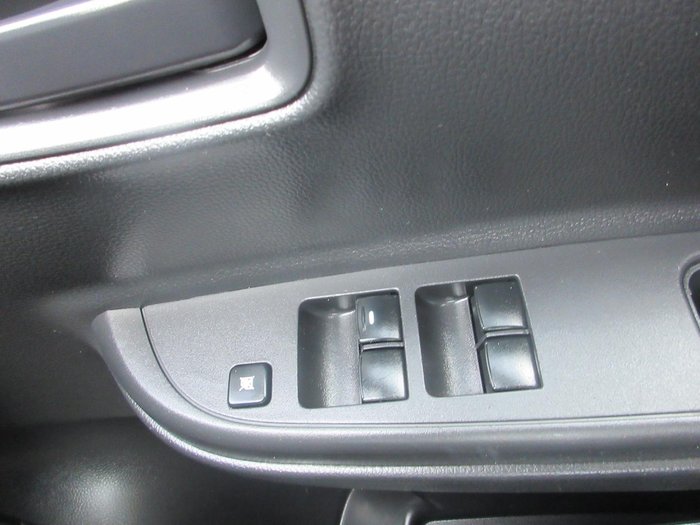 2019 Mitsubishi Triton GLX