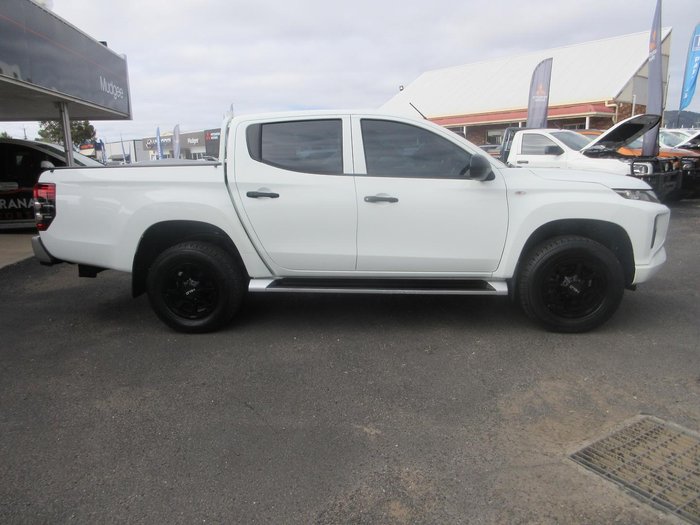 2019 Mitsubishi Triton GLX