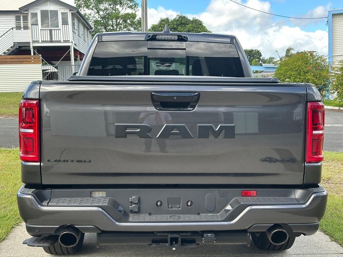 2025 RAM 1500 Limited Hurricane HO RamBox DT MY26 4X4 Dual Range Granite Crystal