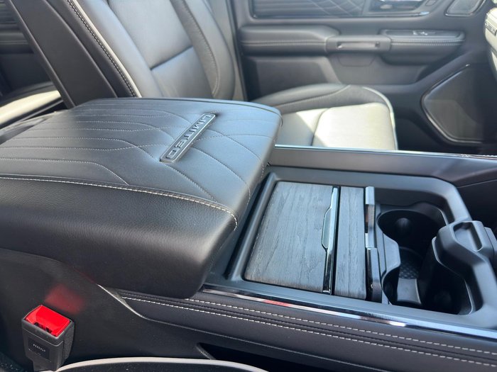 2025 RAM 1500 Limited Hurricane HO RamBox DT MY26 4X4 Dual Range Granite Crystal