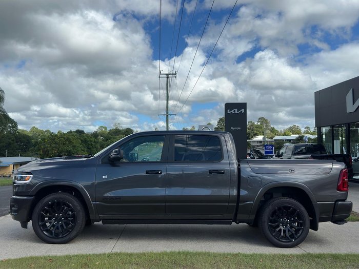 2025 RAM 1500 Limited Hurricane HO RamBox DT MY26 4X4 Dual Range Granite Crystal