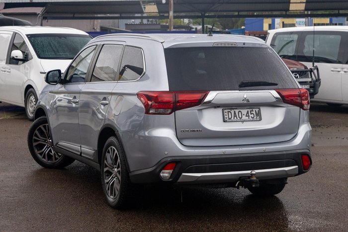 2015 Mitsubishi Outlander XLS