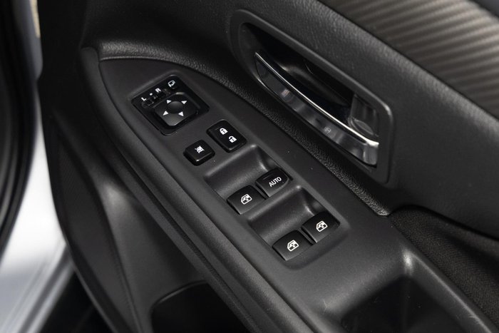 2015 Mitsubishi Outlander XLS