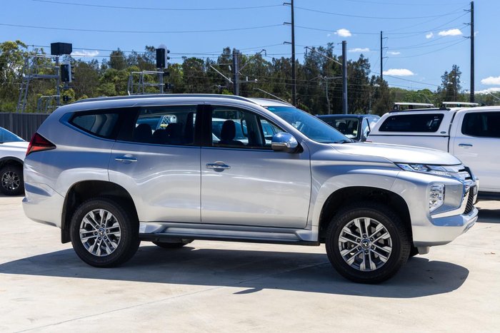 2021 Mitsubishi Pajero Sport GLX