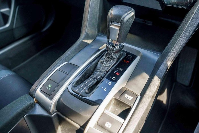 2016 Honda Civic VTi-S