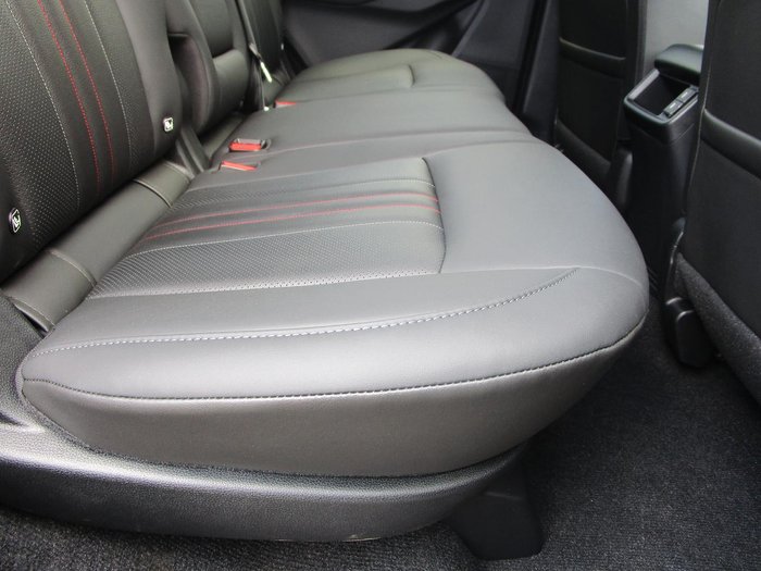 2025 Isuzu MU-X X-TERRAIN