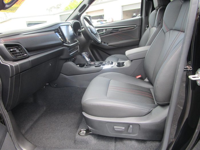 2025 Isuzu MU-X X-TERRAIN