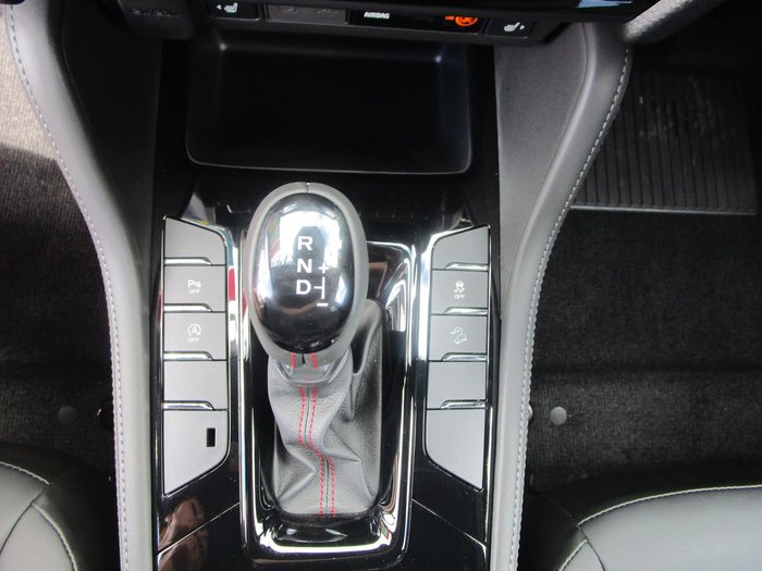 2025 Isuzu MU-X X-TERRAIN