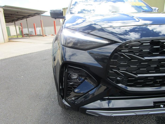 2025 Isuzu MU-X X-TERRAIN