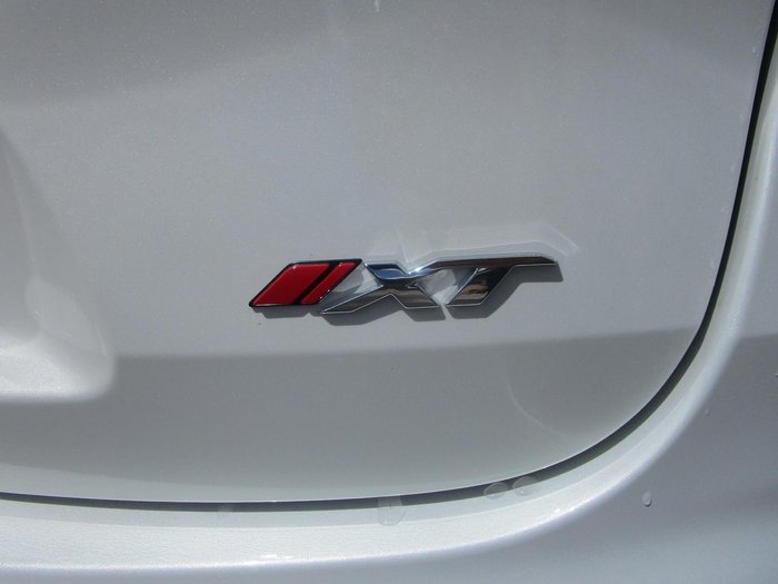 2025 Isuzu MU-X X-TERRAIN