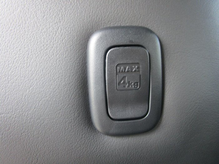 2025 Isuzu MU-X X-TERRAIN