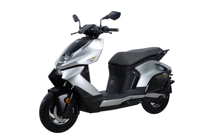 2024 CFMOTO 2024 Cf Moto 150CC 150 Zeeho AE8 White