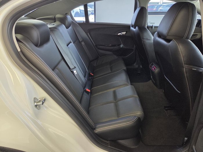 2015 Holden Commodore SS V