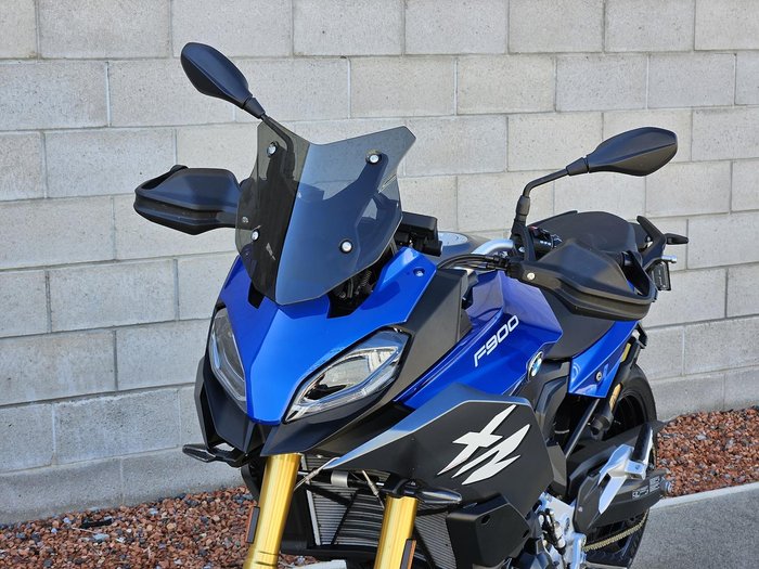 2023 BMW F 900 XR Sport