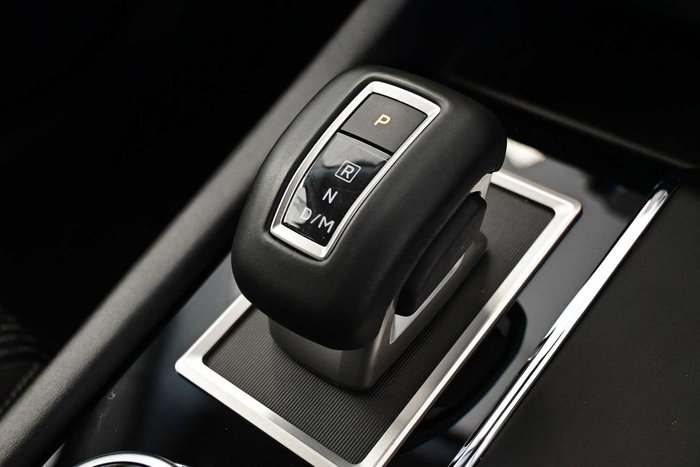 2025 Mitsubishi Outlander LS