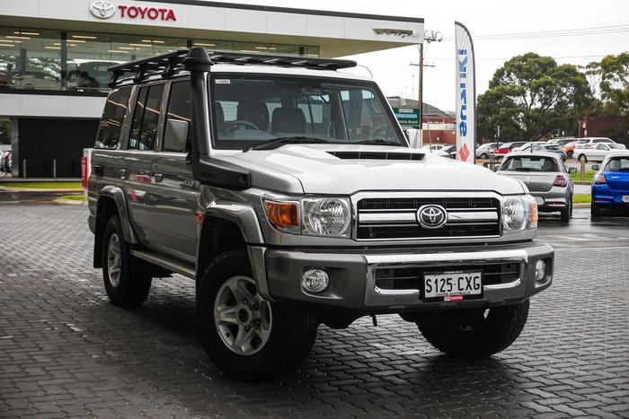 2023 Toyota Landcruiser GXL