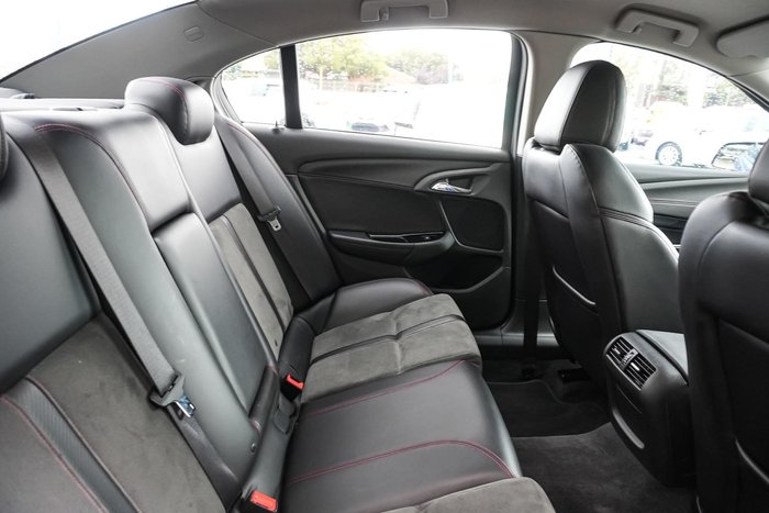 2016 Holden Commodore SV6