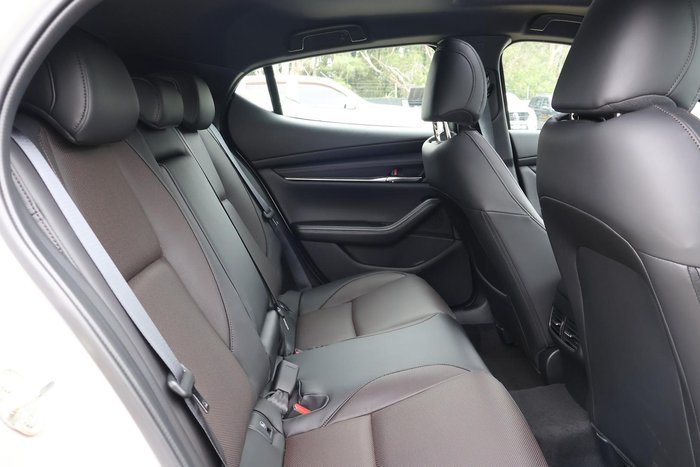 2025 Mazda 3 G25 Astina
