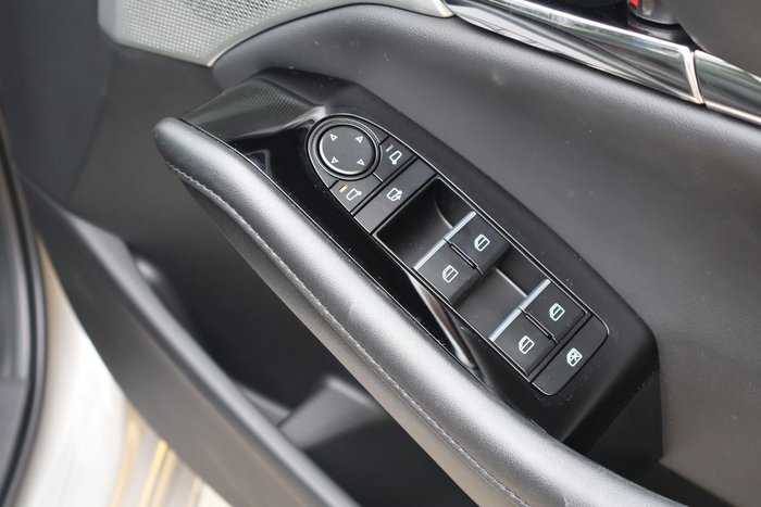 2025 Mazda 3 G25 Astina