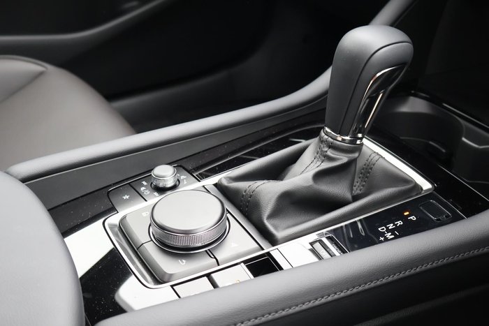 2025 Mazda 3 G25 Astina