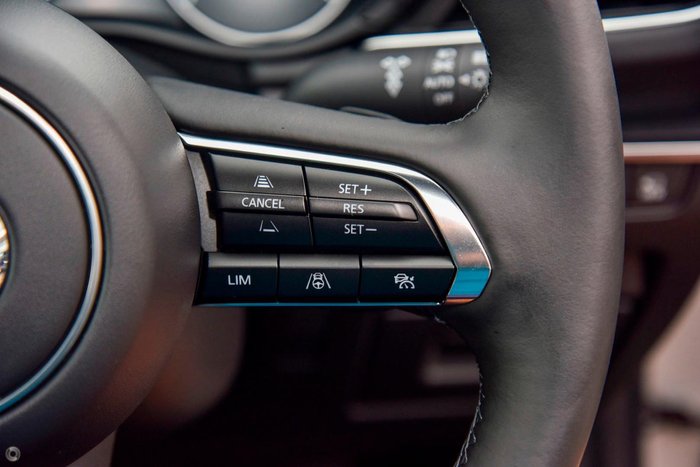 2025 Mazda 3 G25 Astina