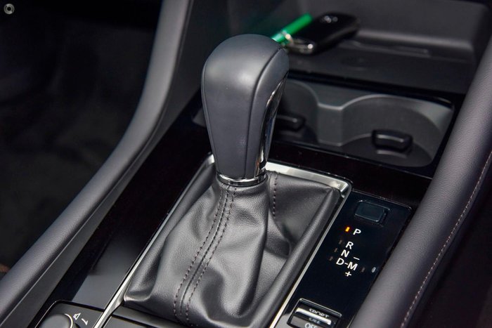 2025 Mazda 3 G25 Astina