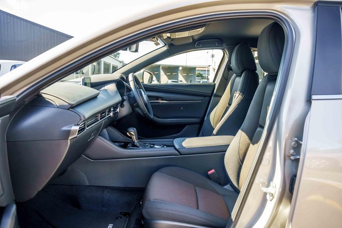 2025 Mazda 3 G20 Evolve