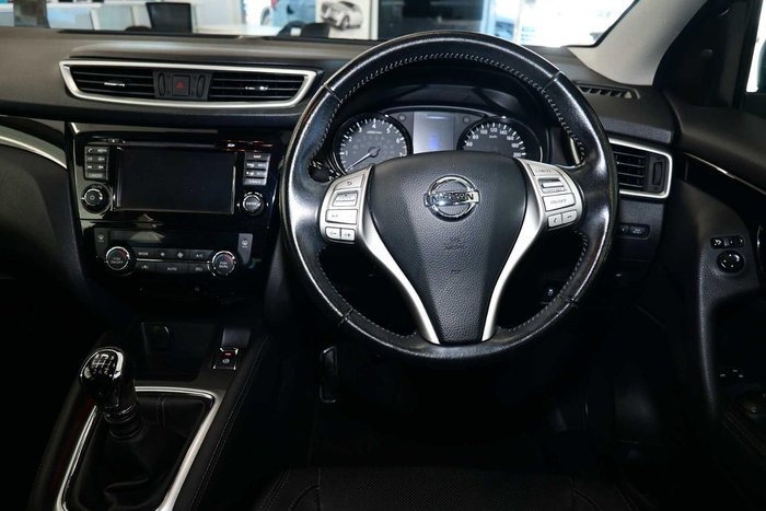 2017 Nissan QASHQAI Ti