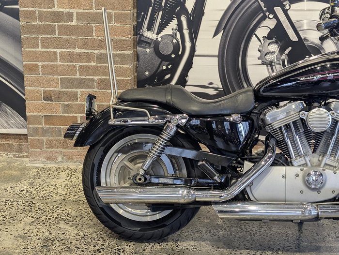 2008 Harley-Davidson Sportster 883 Custom (XL883C) Sportster Black