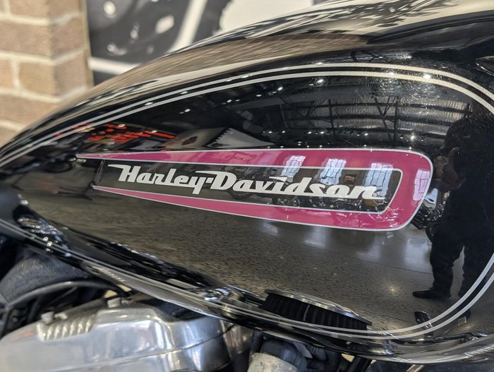 2008 Harley-Davidson Sportster 883 Custom (XL883C) Sportster Black