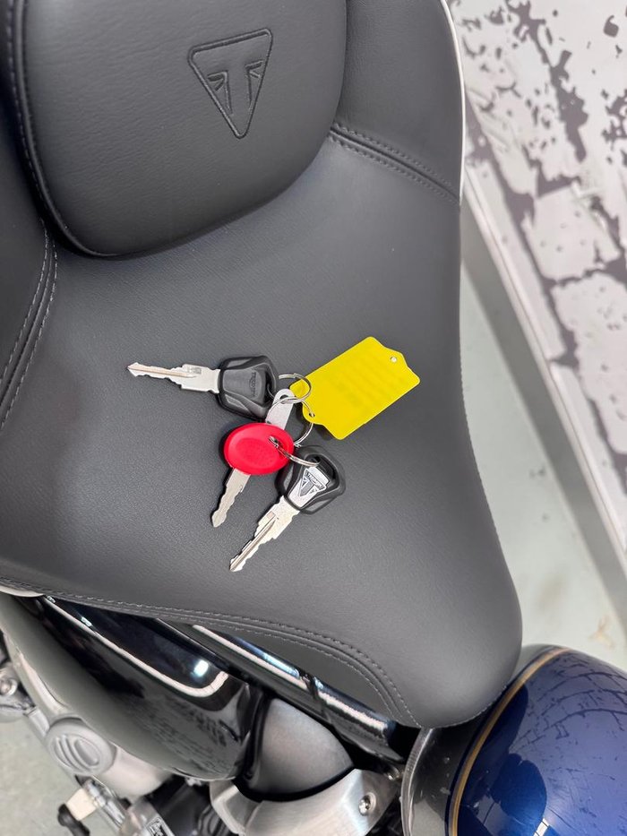 2025 Triumph Bonneville Speedmaster Speedmaster Blue