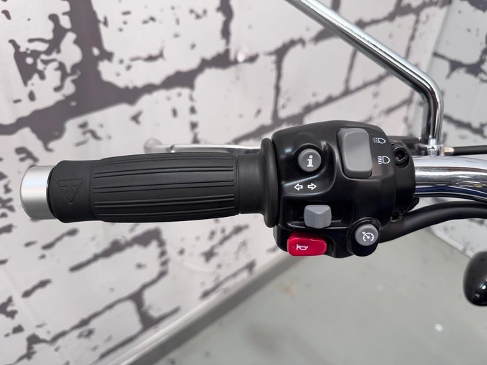 2025 Triumph Bonneville Speedmaster Speedmaster Blue