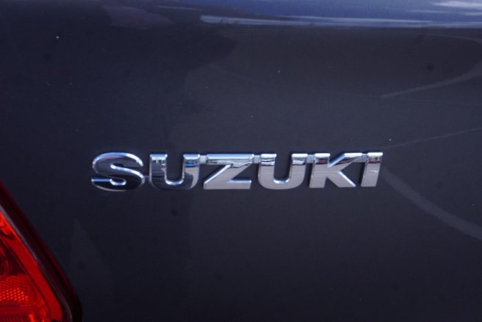 2018 Suzuki Swift GL Navigator