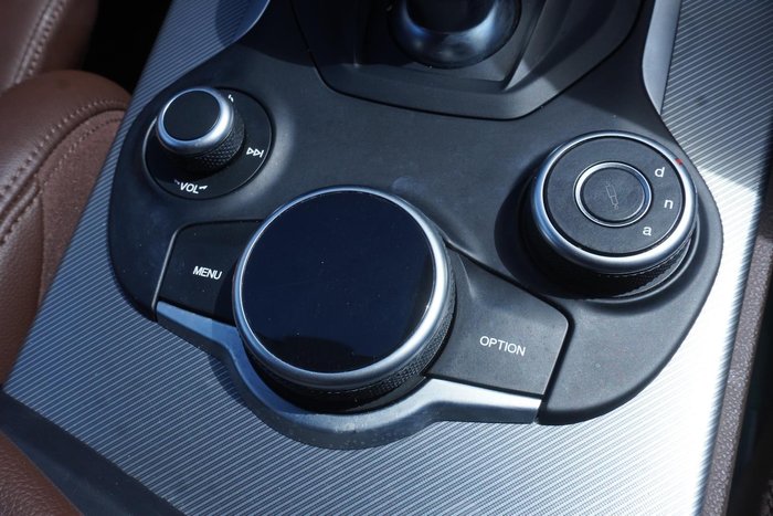 2018 Alfa Romeo Stelvio Ti